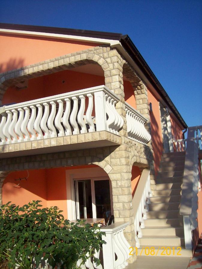 Apartments With A Parking Space Vir - 17422 Dış mekan fotoğraf