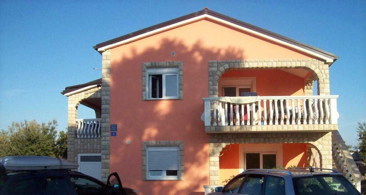 Apartments With A Parking Space Vir - 17422 Dış mekan fotoğraf
